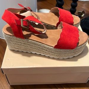 Platform espadrille sandal